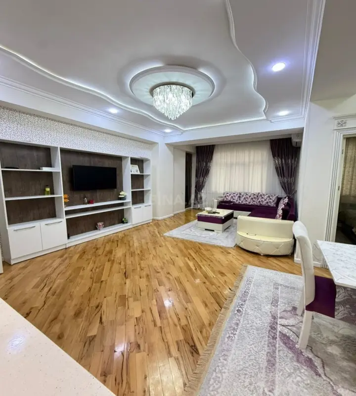 Satılır 3 otaqlı mənzil 84 m²