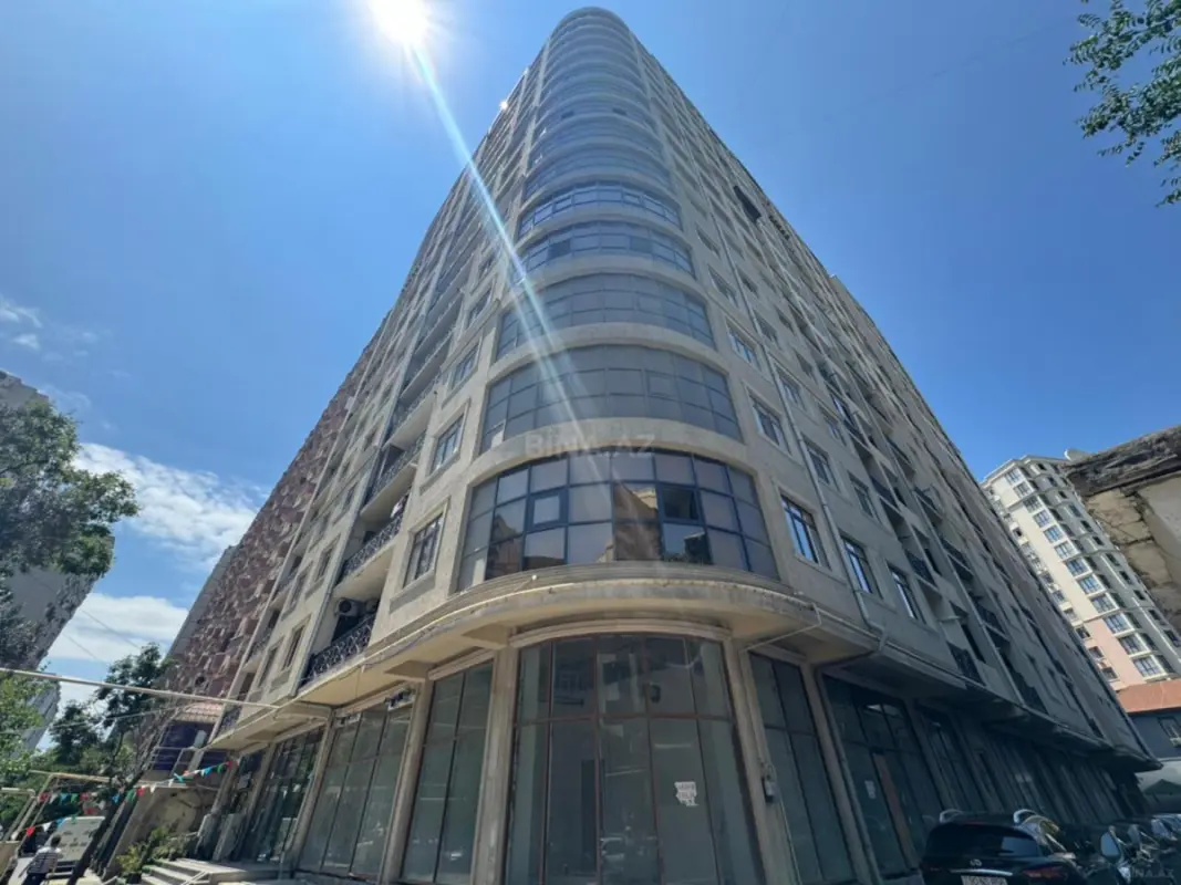 Satılır 2 otaqlı mənzil 64 m²