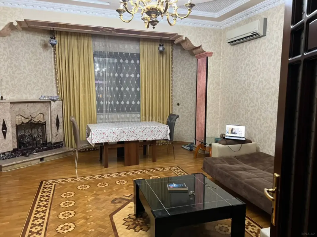 Kirayə verilir 3 otaqlı mənzil 135 m²