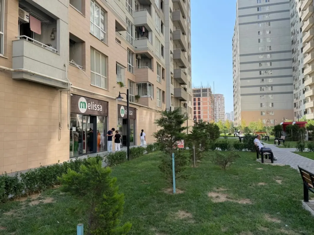Kirayə verilir 2 otaqlı mənzil 55 m²