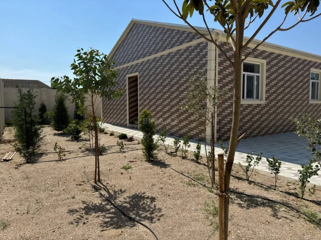 Satılır 4 otaqlı həyət evi 118 m²