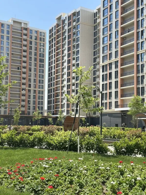 Kirayə verilir 2 otaqlı mənzil 55 m²