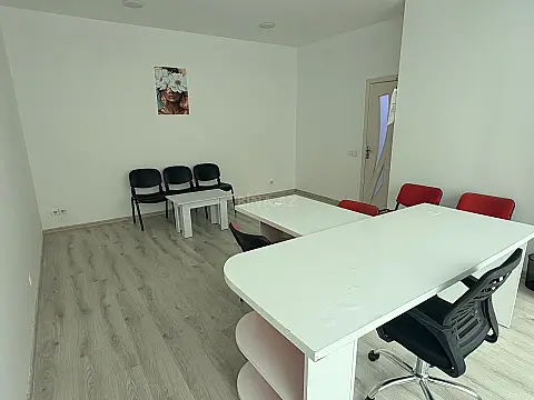 Kirayə verilir 1 otaqlı ofis 24 m² — Bakı 1 otaq 24.00 m²