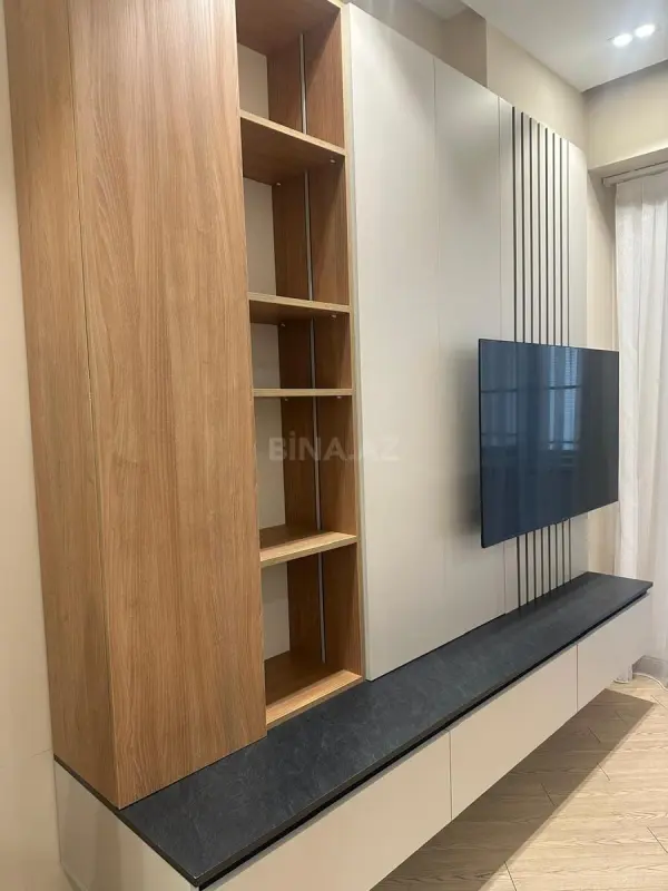 Kirayə verilir 2 otaqlı mənzil 75 m²