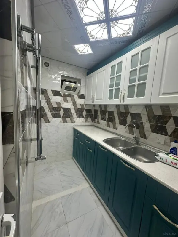Kirayə verilir 4 otaqlı ofis 110 m²