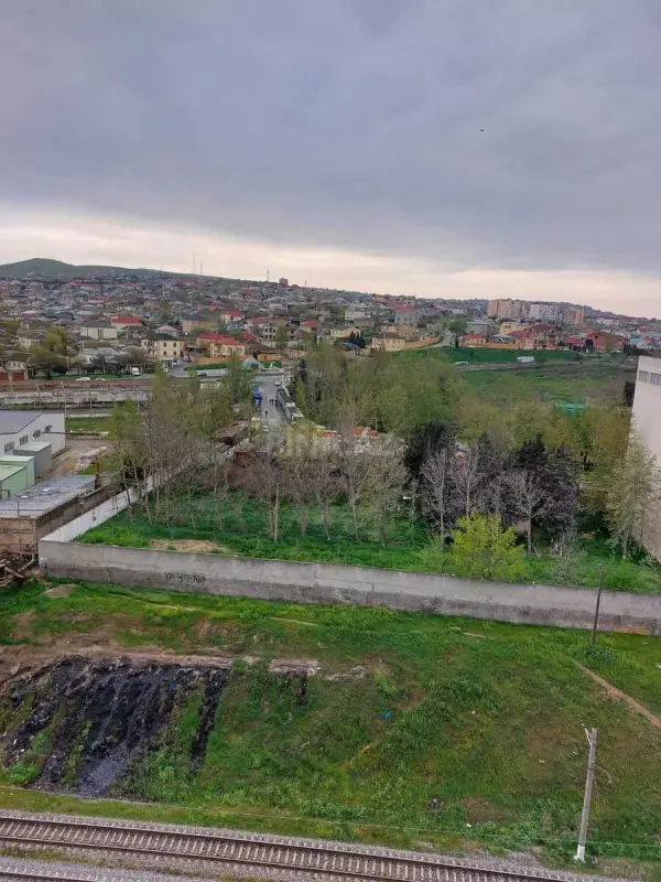 Satılır 2 otaqlı mənzil 75 m²