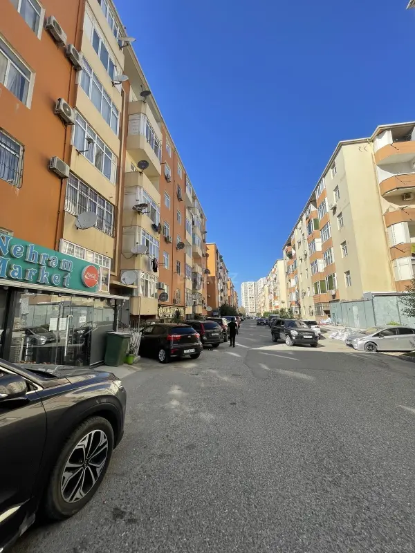 Satılır 3 otaqlı mənzil 56 m²