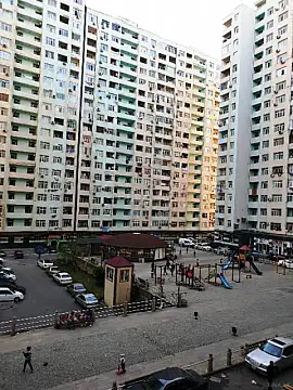 Satılır 3 otaqlı mənzil 105 m² — Bakı, Həzi Aslanov qəs. 3 otaq 105.00 m²
