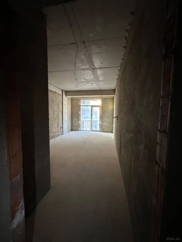 Satılır 2 otaqlı mənzil 78 m²