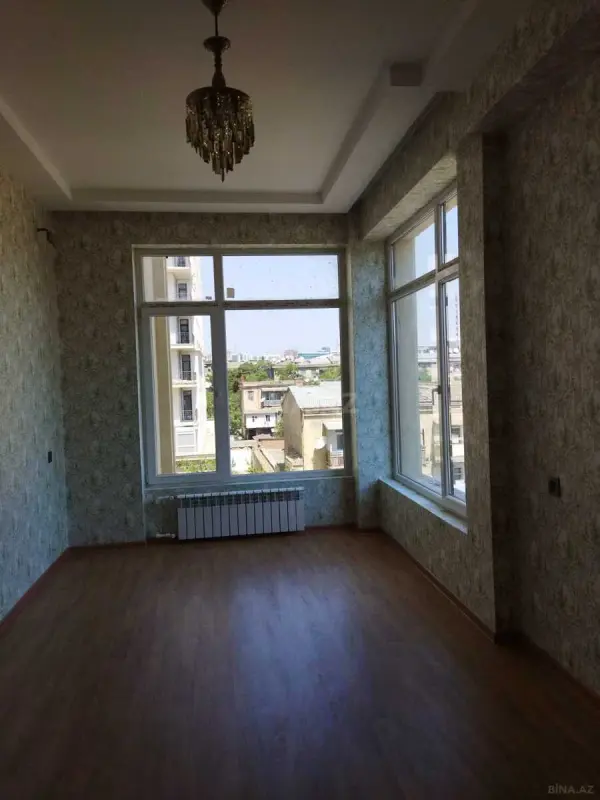 Kirayə verilir 3 otaqlı mənzil 120 m²