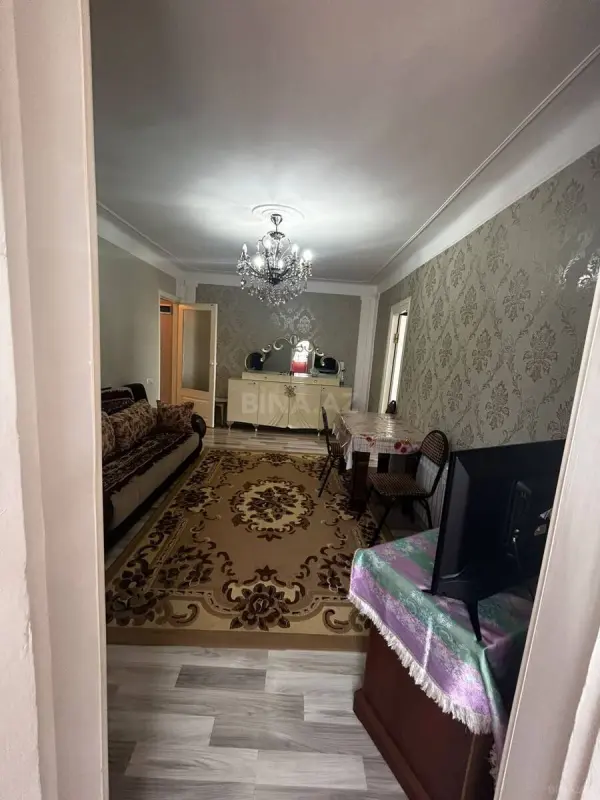 Satılır 2 otaqlı mənzil 56 m²
