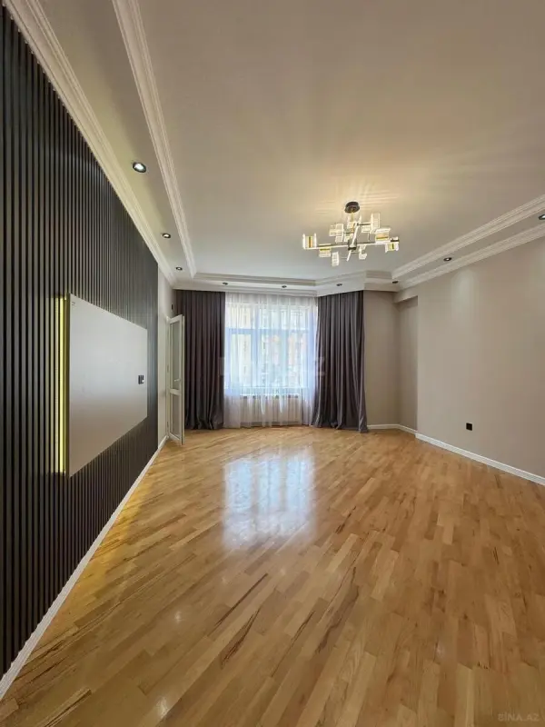 Satılır 2 otaqlı mənzil 68 m²