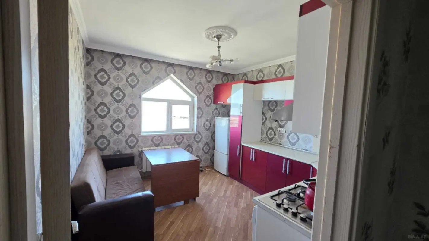 Satılır 1 otaqlı mənzil 38 m²