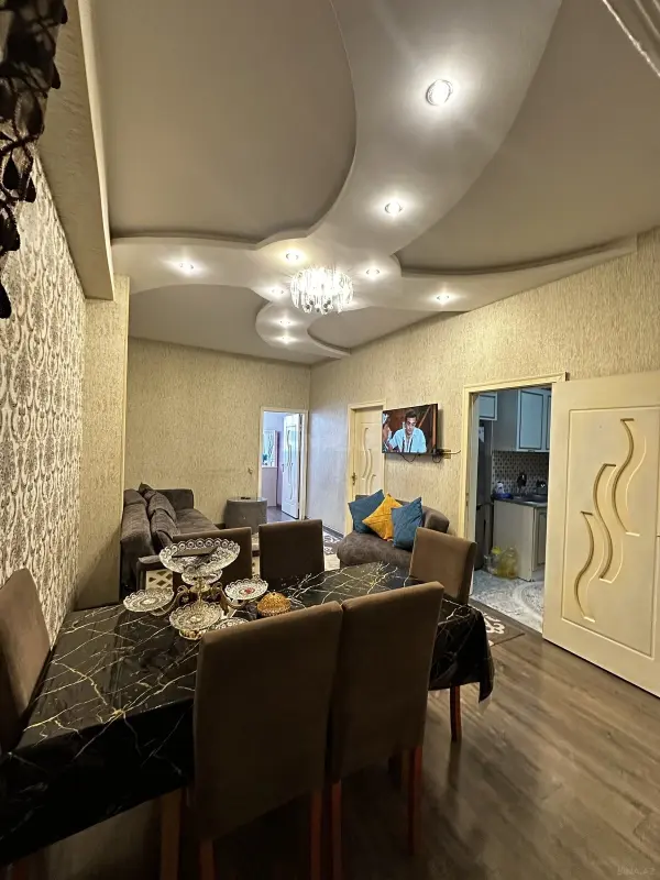 Satılır 3 otaqlı mənzil 65 m²