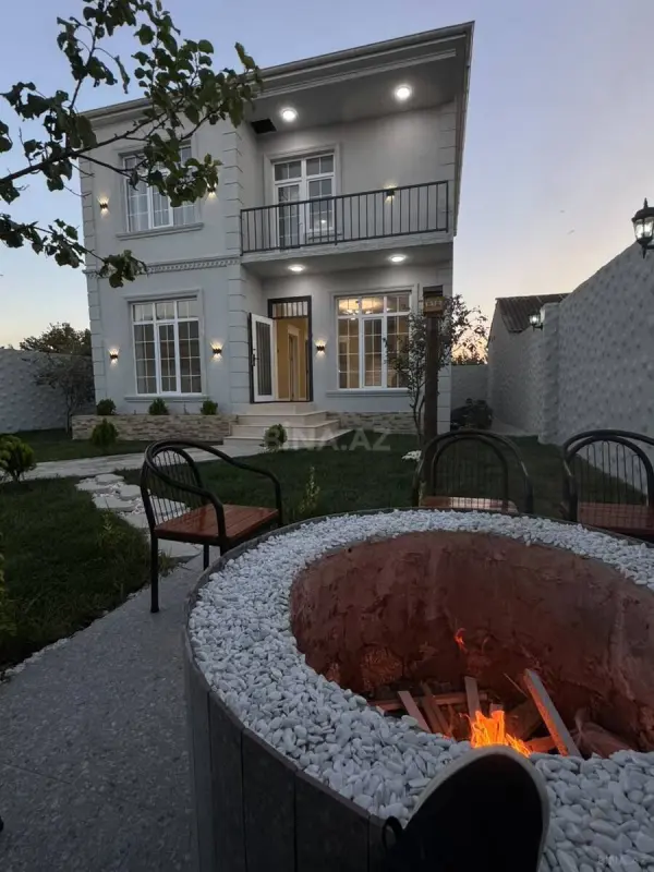 Satılır 5 otaqlı həyət evi 135 m²