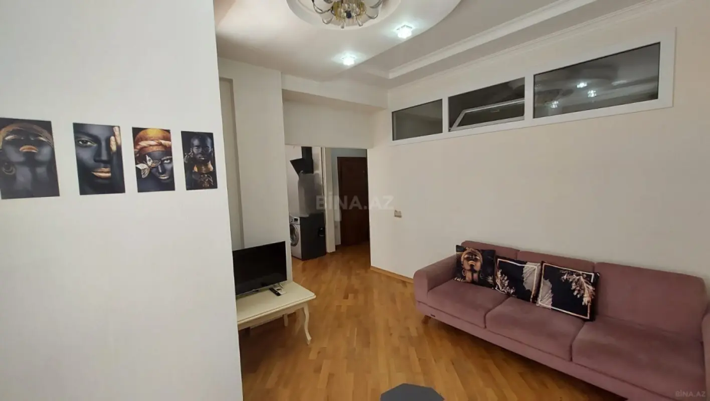 Kirayə verilir 2 otaqlı mənzil 50 m²
