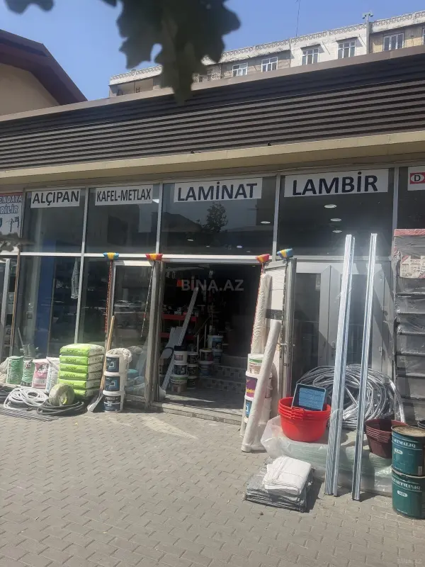 Satılır obyekt 212.2 m²