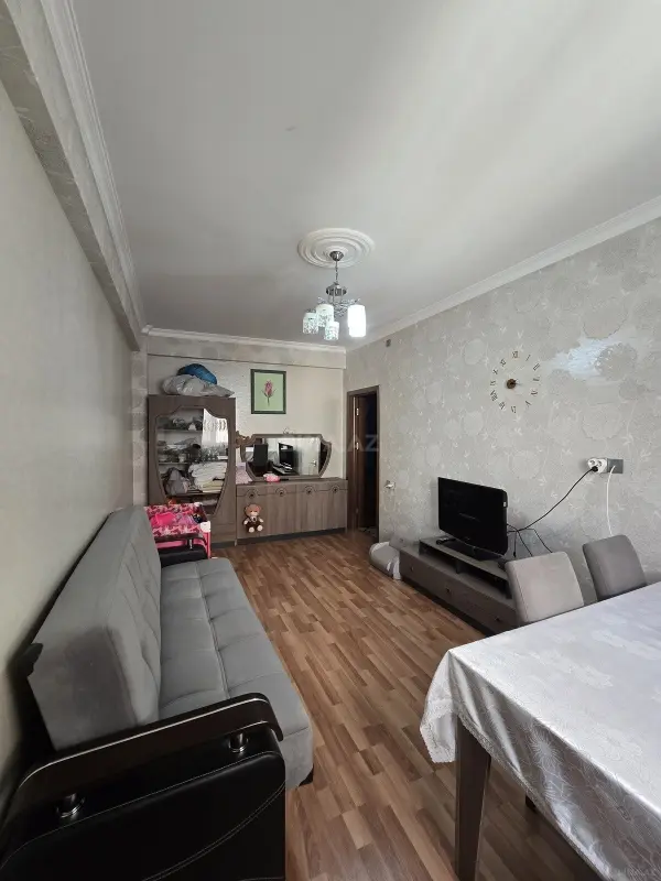 Satılır 2 otaqlı mənzil 70 m²