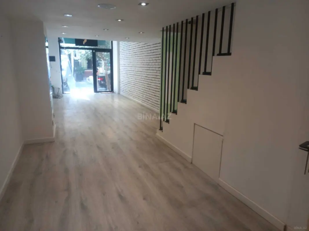 Kirayə verilir obyekt 65 m²