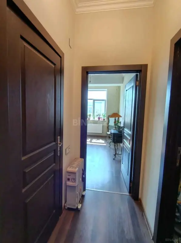 Satılır 1 otaqlı mənzil 44 m²