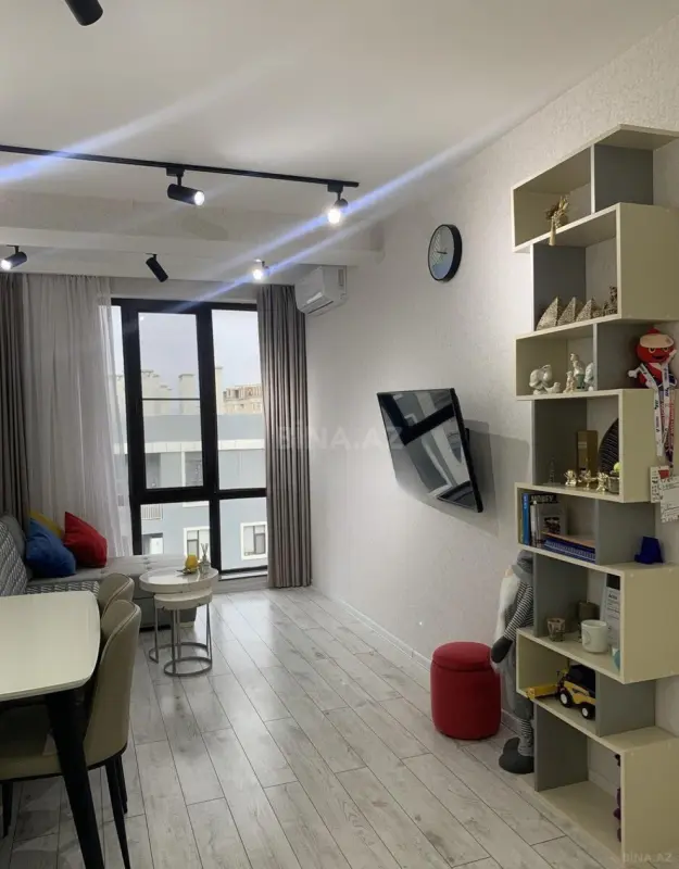 Satılır 3 otaqlı mənzil 55 m²