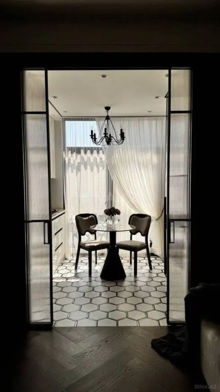 Satılır 2 otaqlı mənzil 62 m²