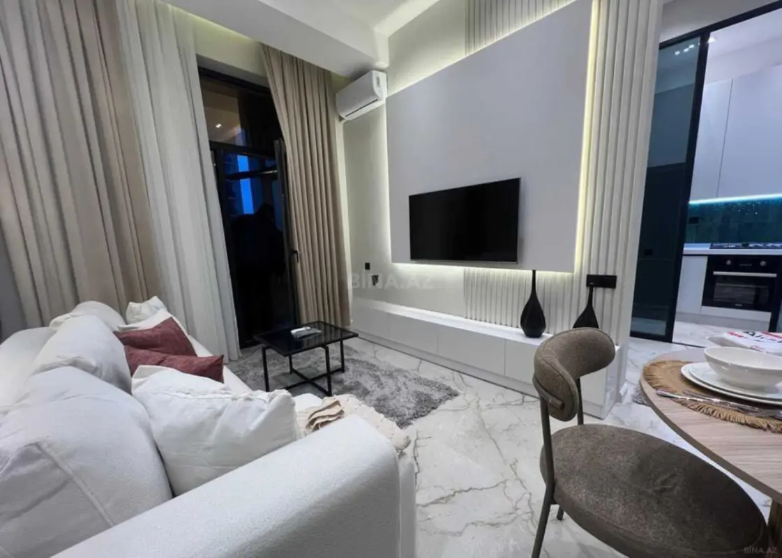 Kirayə verilir 2 otaqlı mənzil 65 m²