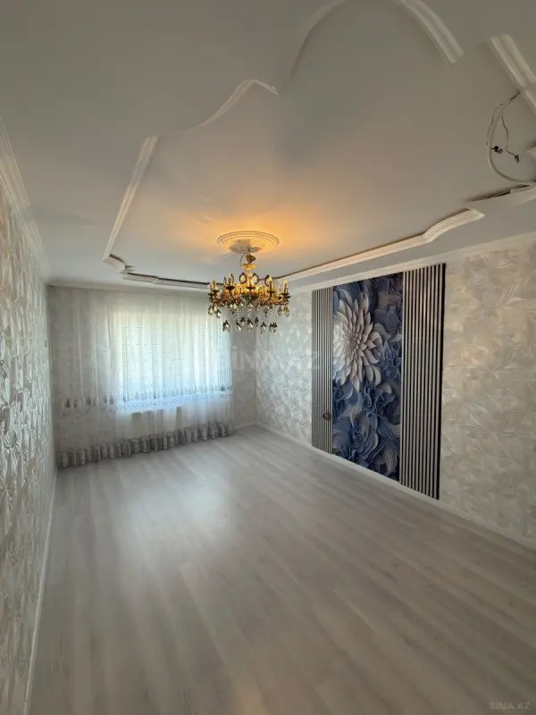 Satılır 2 otaqlı mənzil 75 m²