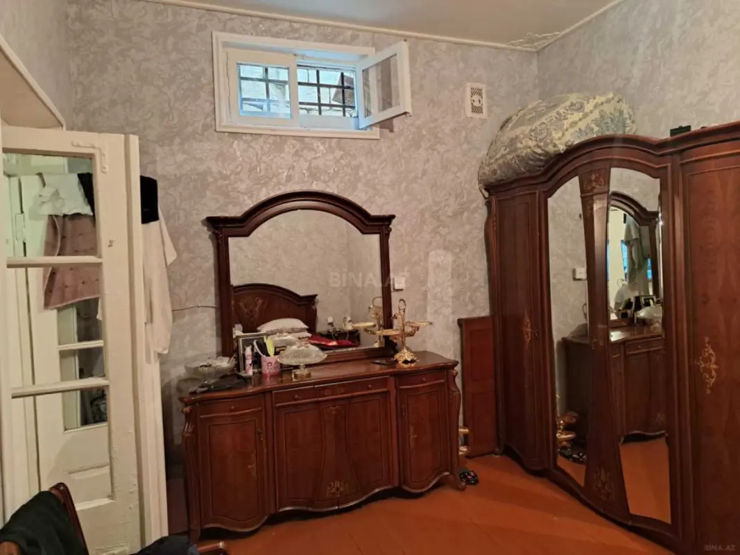 Satılır 2 otaqlı mənzil 30 m²