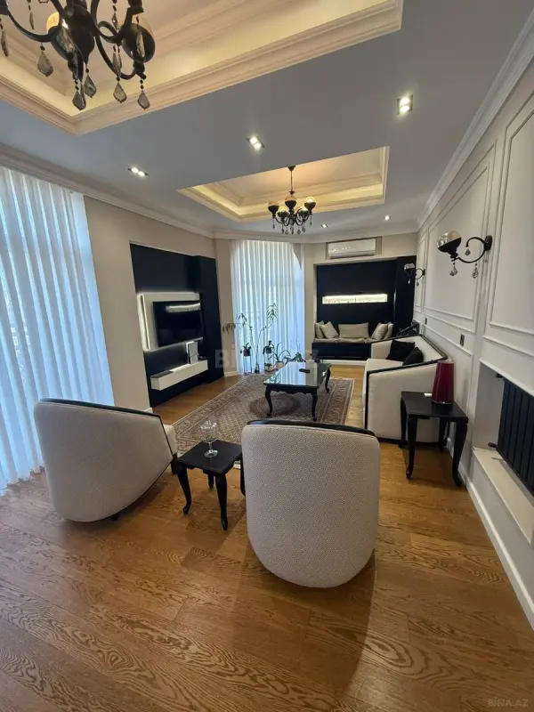 Satılır 3 otaqlı mənzil 126 m²