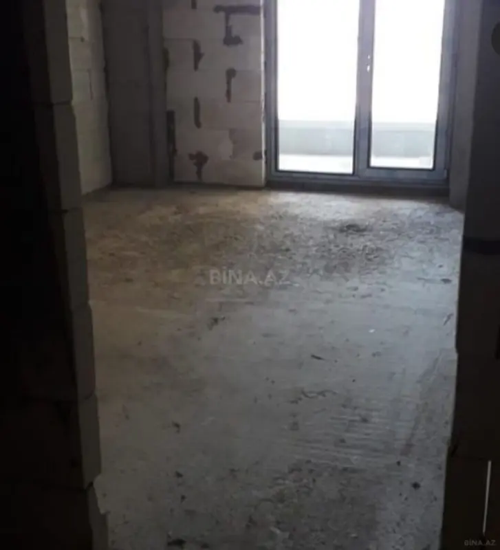 Satılır 3 otaqlı mənzil 162 m²