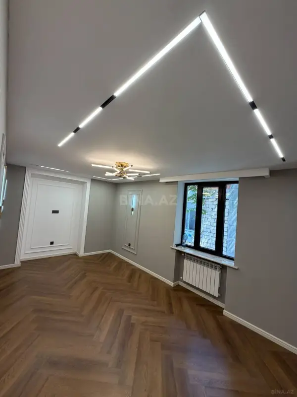 Satılır 3 otaqlı mənzil 62 m²