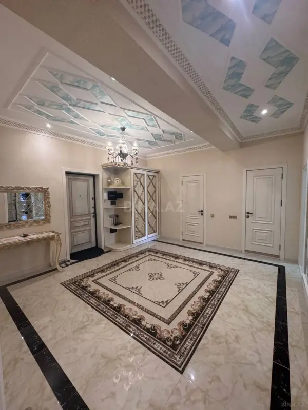 Satılır 2 otaqlı mənzil 110 m²