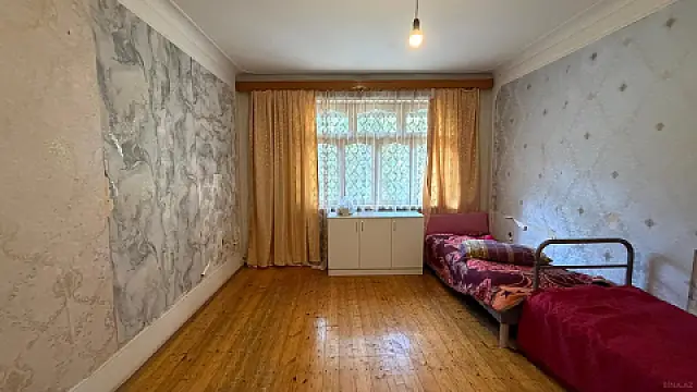 Satılır 2 otaqlı mənzil 40 m² — Bakı, Memar Əcəmi yanı 2 otaq 40.00 m²