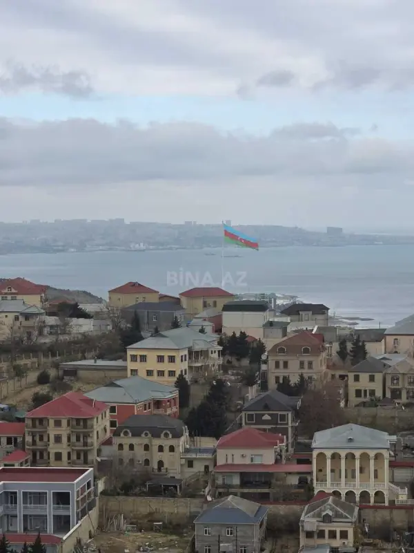 Satılır 3 otaqlı mənzil 110 m²