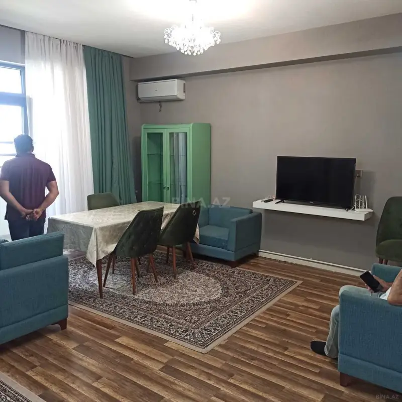 Kirayə verilir 2 otaqlı mənzil 64.5 m²