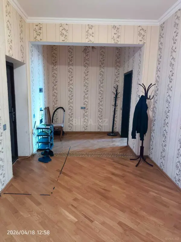 Kirayə verilir 3 otaqlı mənzil 150 m²