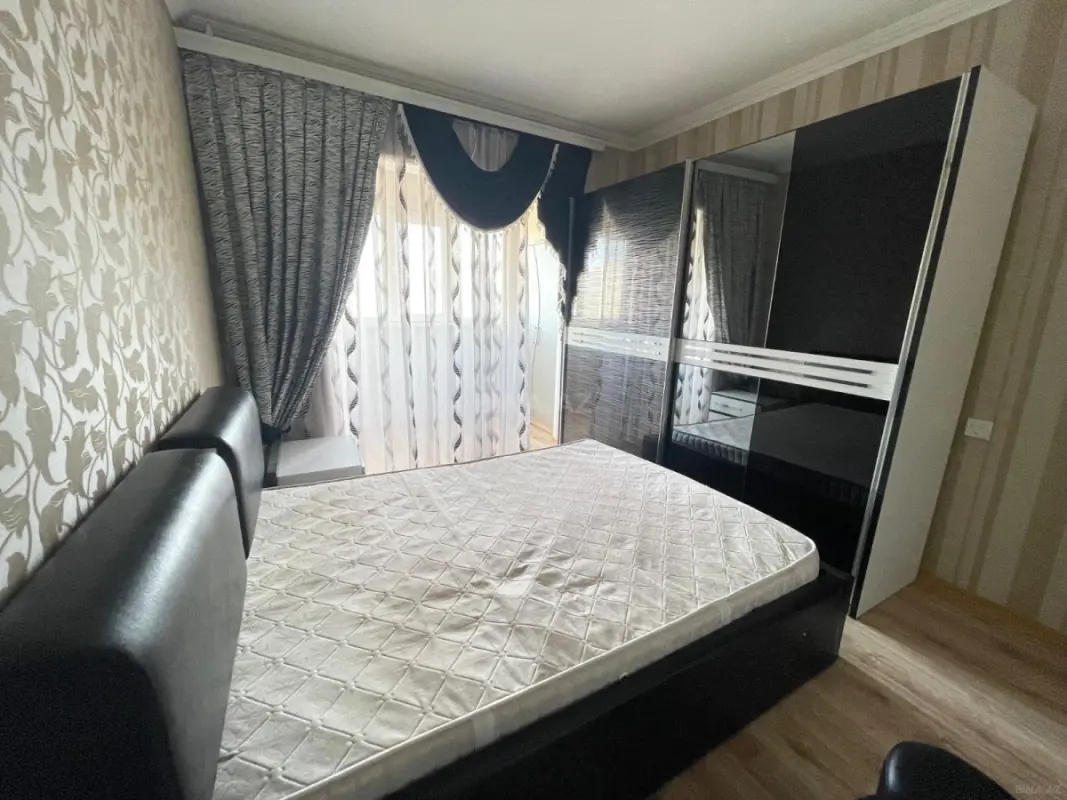 Satılır 4 otaqlı mənzil 85 m²