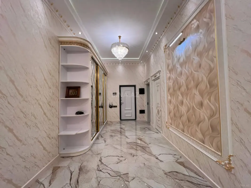 Kirayə verilir 4 otaqlı mənzil 152 m²