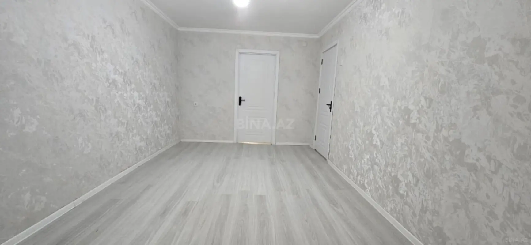 Satılır 2 otaqlı mənzil 45 m²