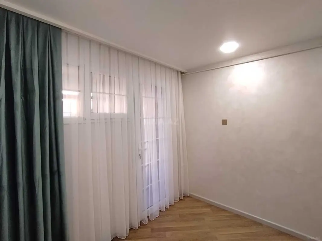 Satılır 3 otaqlı mənzil 65 m²