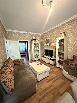 Satılır 2 otaqlı mənzil 50 m² — Bakı, Memar Əcəmi yanı 2 otaq 50.00 m²