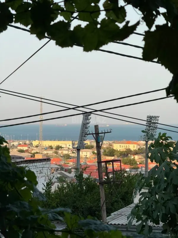Satılır 4 otaqlı həyət evi 80 m²