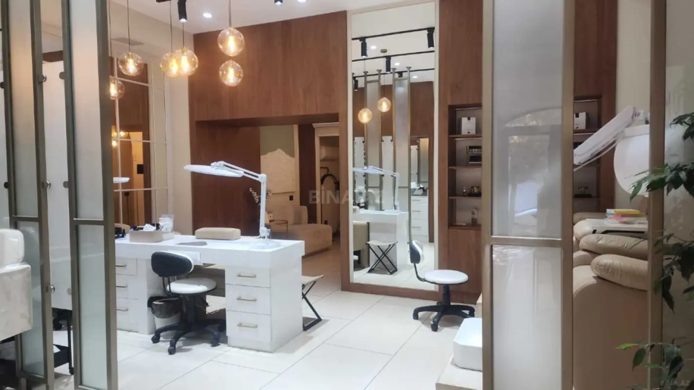 Kirayə verilir obyekt 170 m²