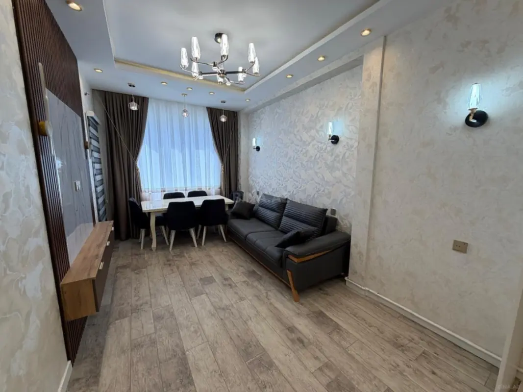 Satılır 3 otaqlı mənzil 88 m²