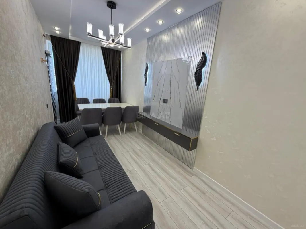 Satılır 2 otaqlı mənzil 79 m²