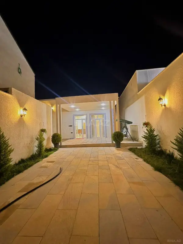 Satılır 4 otaqlı həyət evi 130 m²
