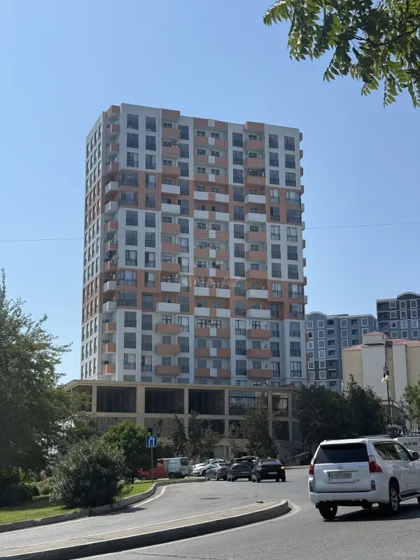 Satılır 2 otaqlı mənzil 67.8 m²