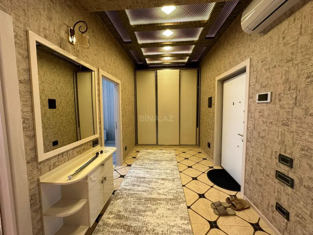 Kirayə verilir 2 otaqlı mənzil 100 m²