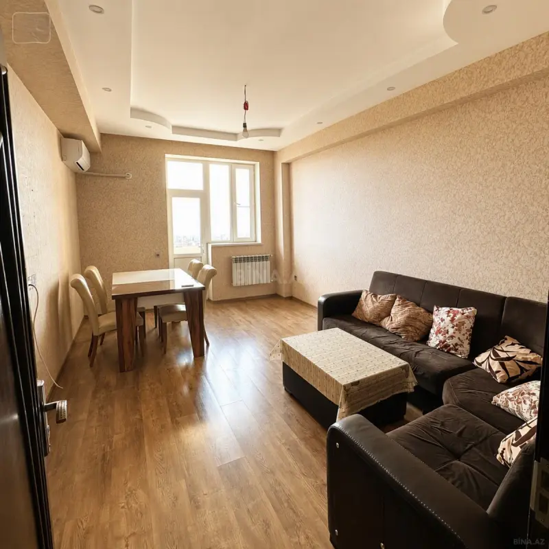 Satılır 2 otaqlı mənzil 93 m²
